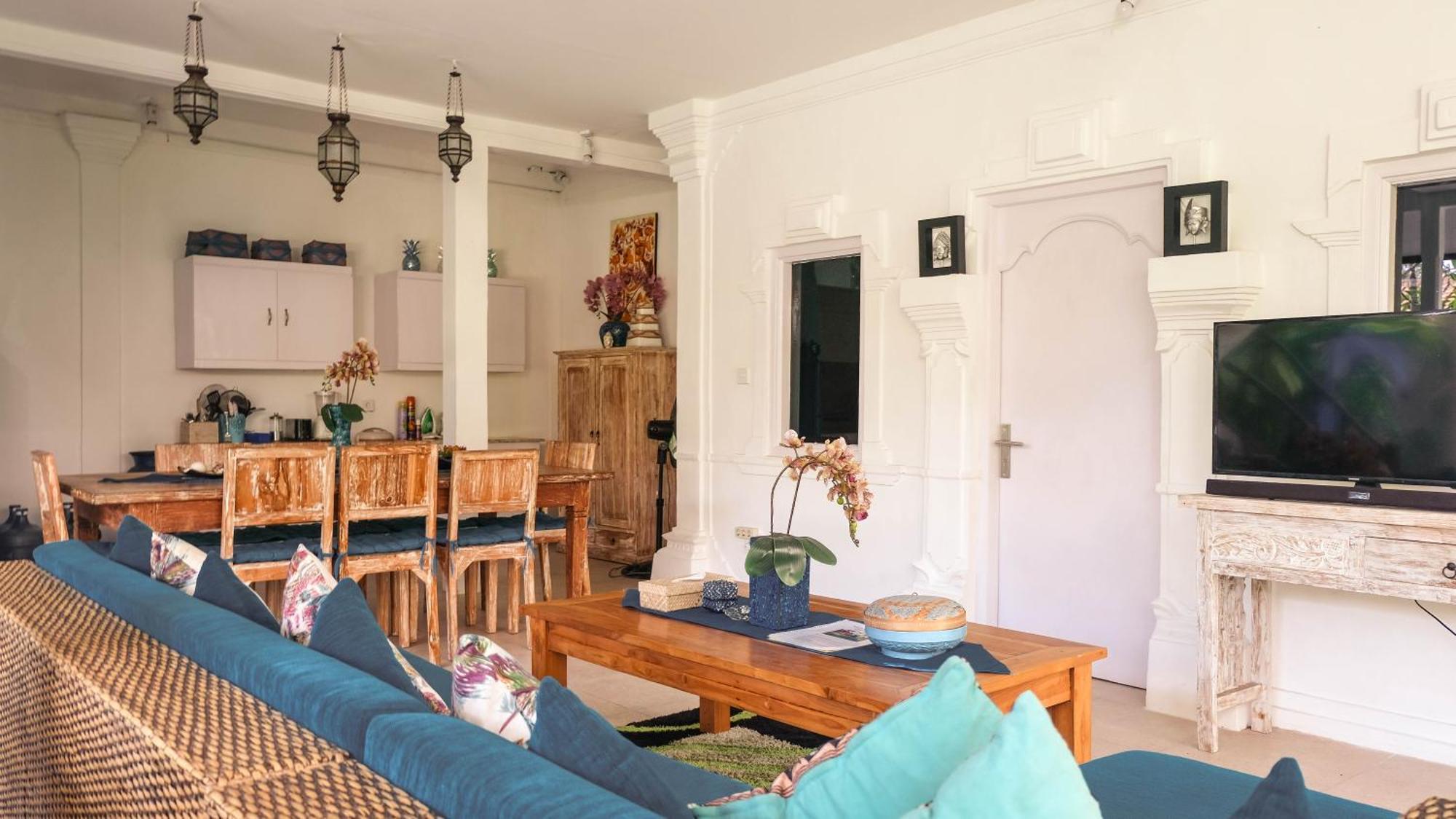 Villa Alam Biru Gardenia Семиняк Екстериор снимка