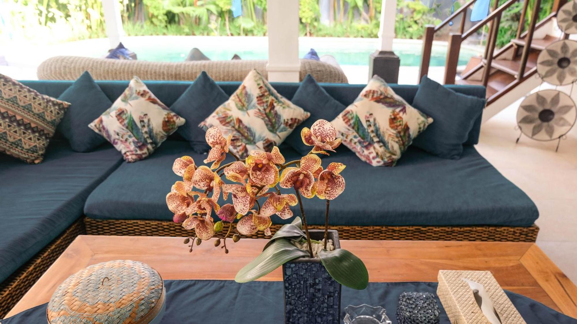 Villa Alam Biru Gardenia Семиняк Екстериор снимка