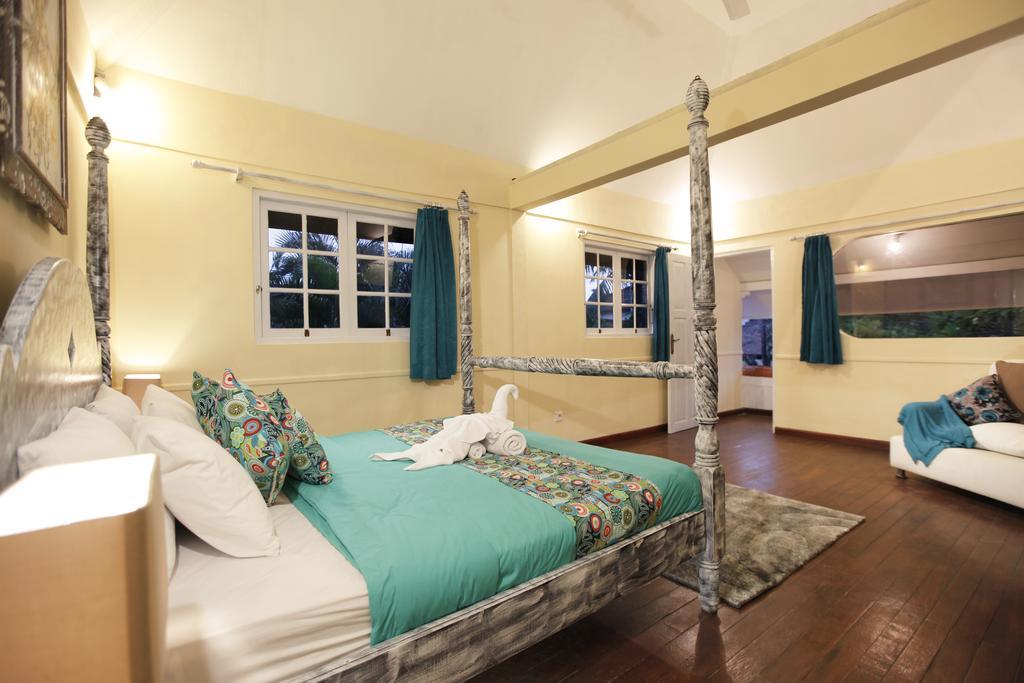 Villa Alam Biru Gardenia Семиняк Екстериор снимка