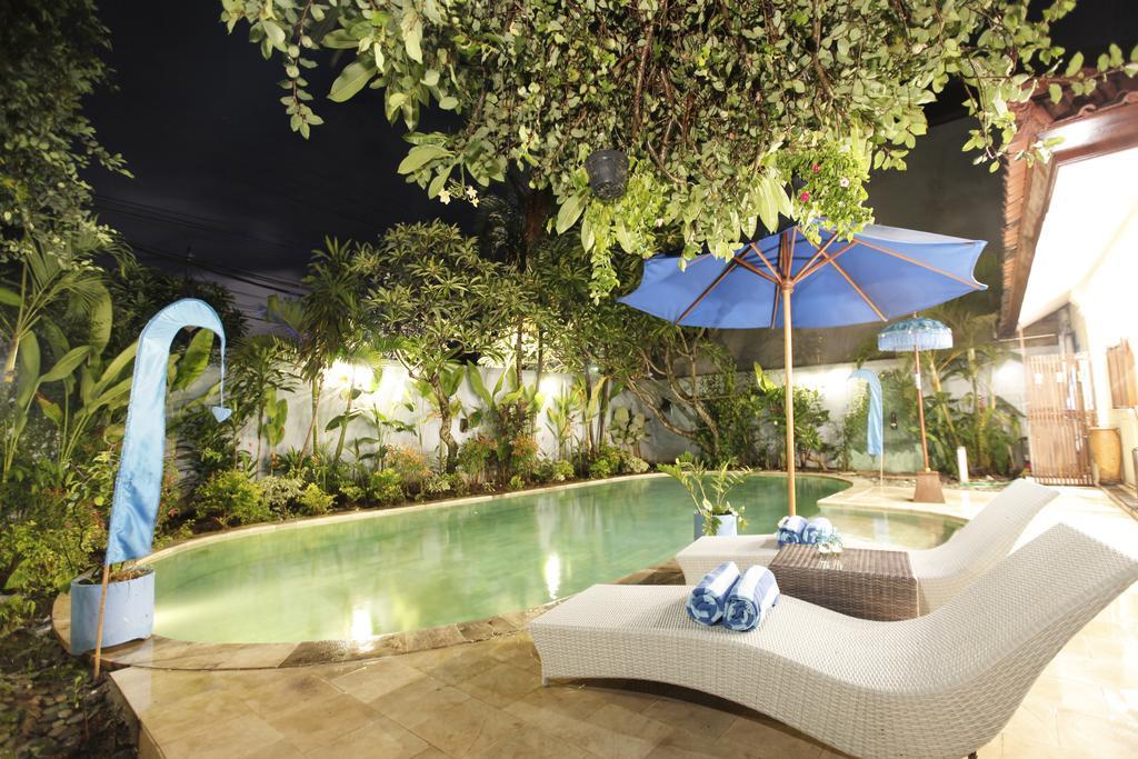 Villa Alam Biru Gardenia Семиняк Екстериор снимка